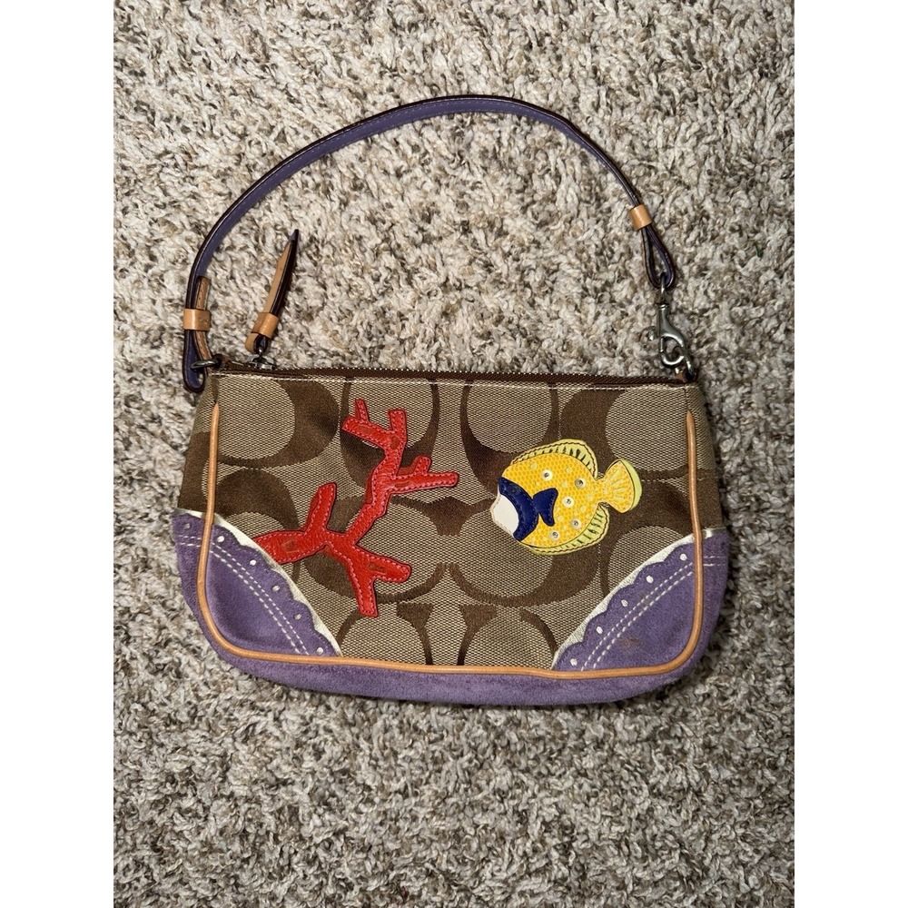 レア　限定品　COACH コーチハンドバッグ　珊瑚魚 レア 限定品 COACH コーチハンドバッグ 珊瑚魚 日本限定】カーゴ